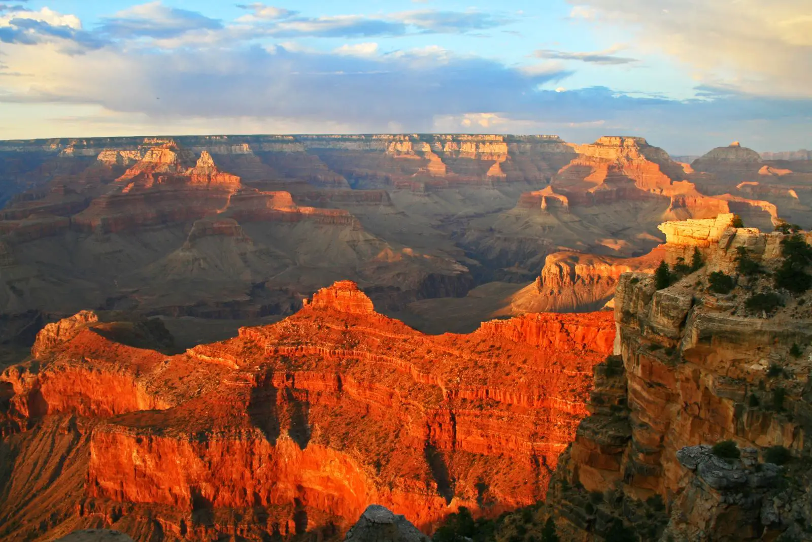 Top 5 Places To Retire in Arizona Grand Canyon at Sunset